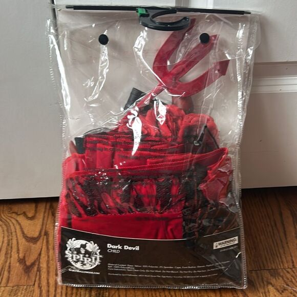 Dark Devil Girl’s Costume Size Large New with Tags - Picture 5 of 5